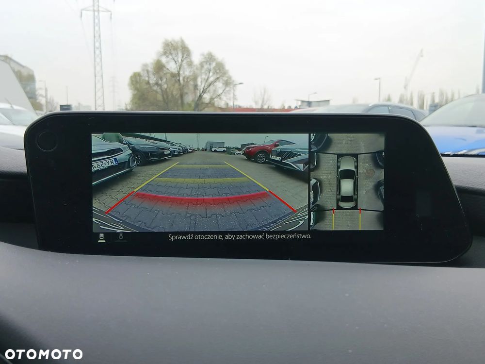 Mazda 3 2.0 mHEV Hikari - 16