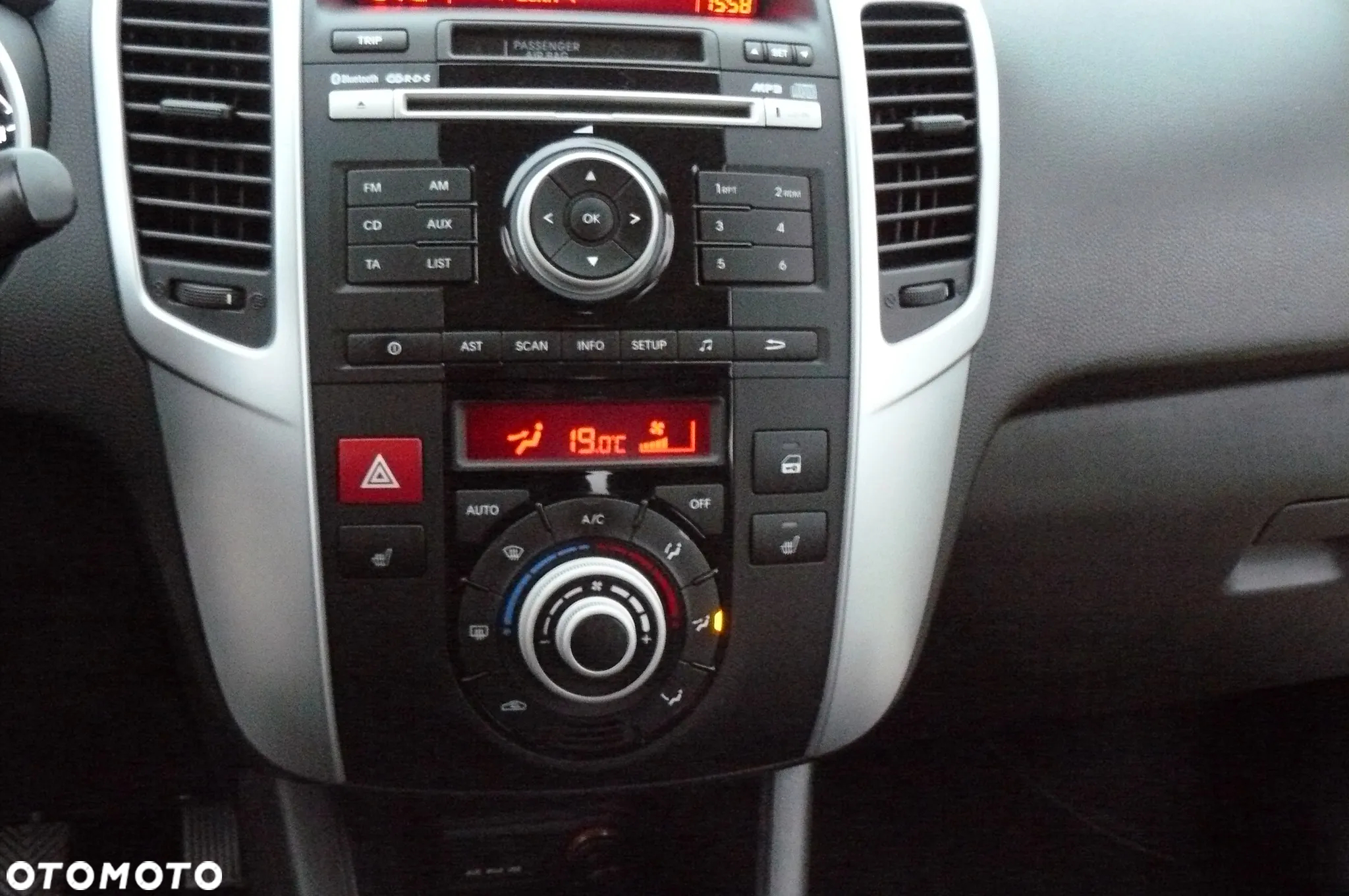 Kia Venga - 26
