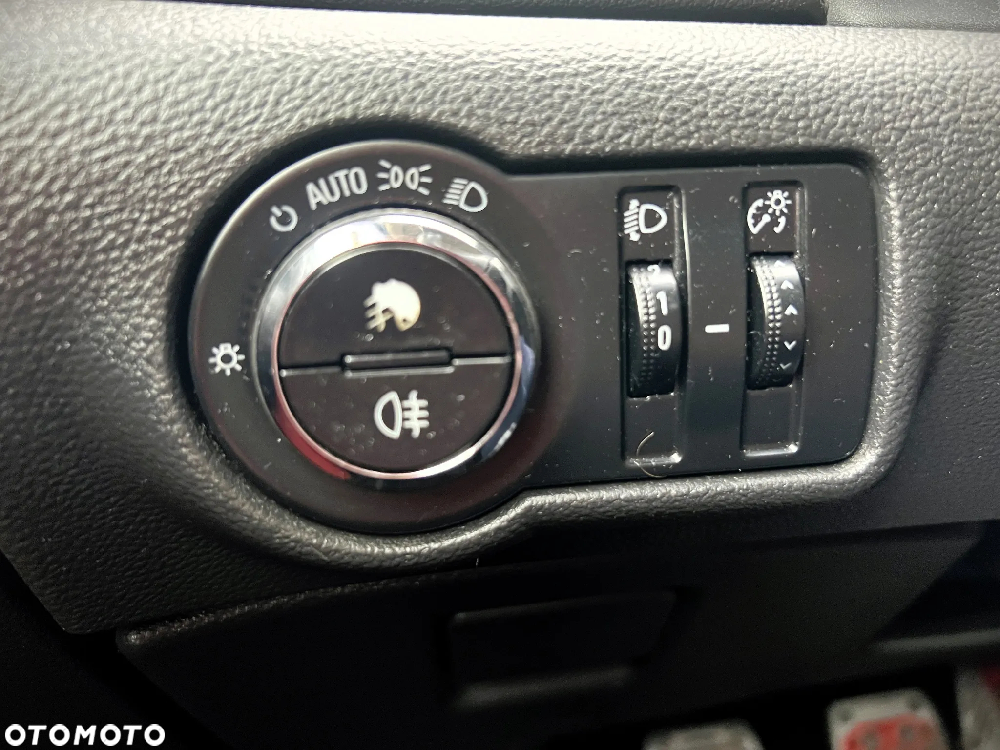 Opel Astra - 24
