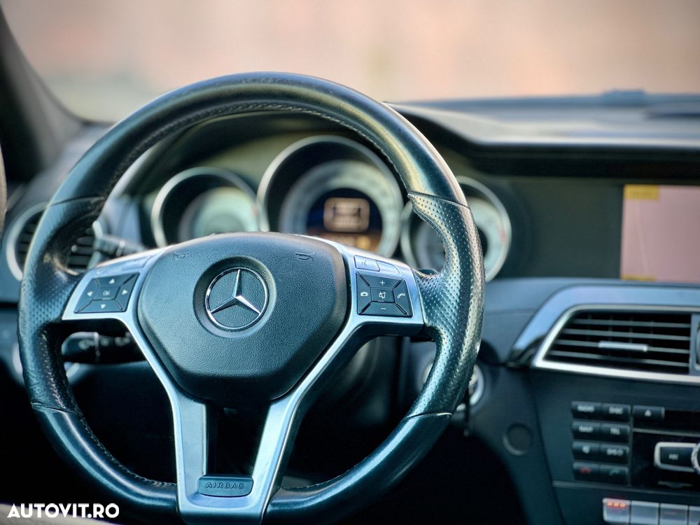 Mercedes-Benz C 250 T CDI DPF Automatik BlueEFFICIENCY Avantgarde - 22