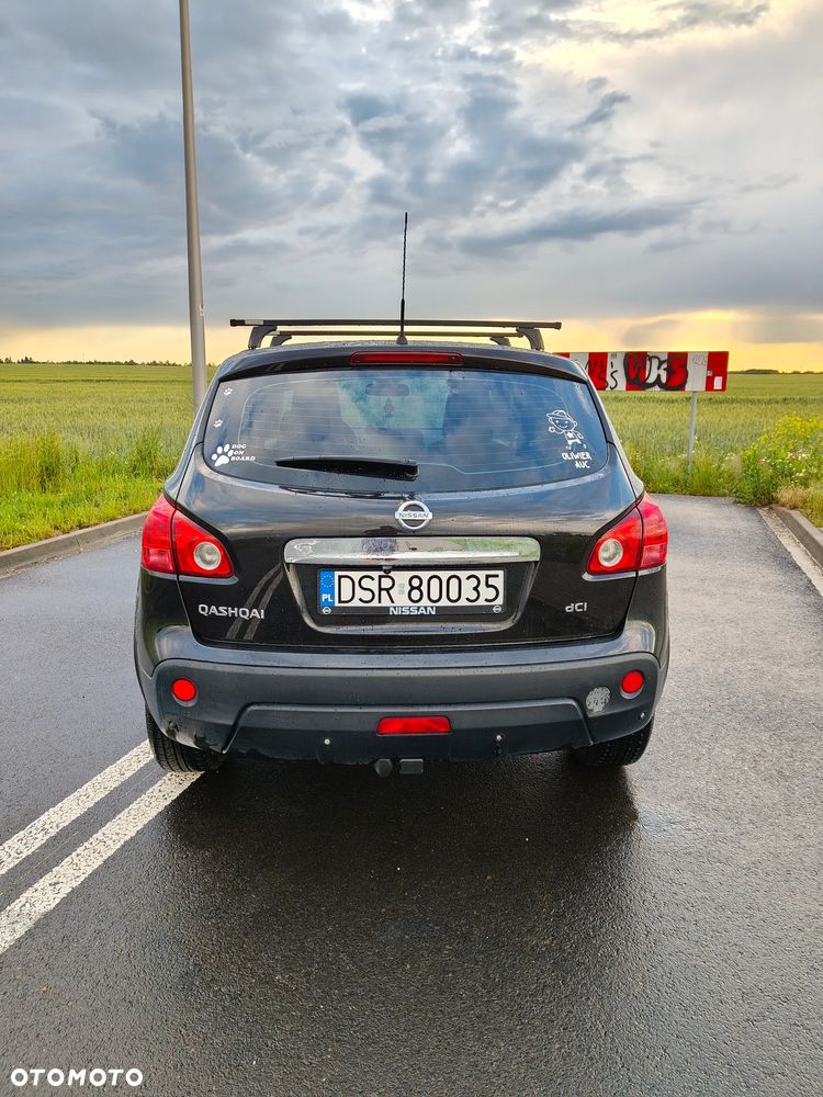 Nissan Qashqai 2.0 dCi DPF tekna - 9