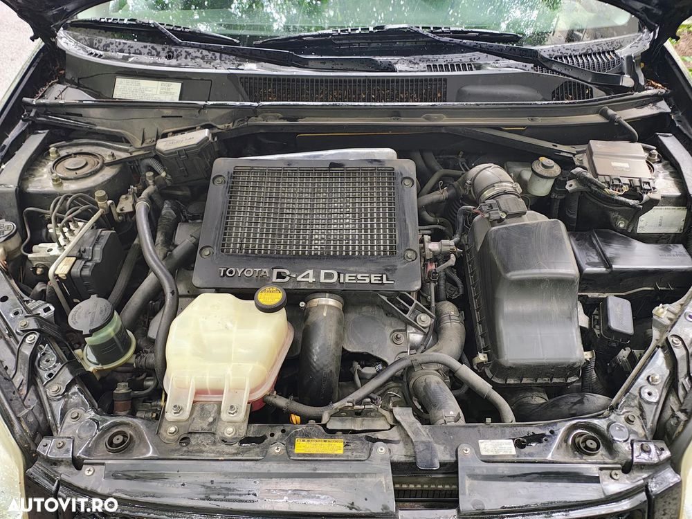 Toyota RAV4 D-4D 4x4 - 2