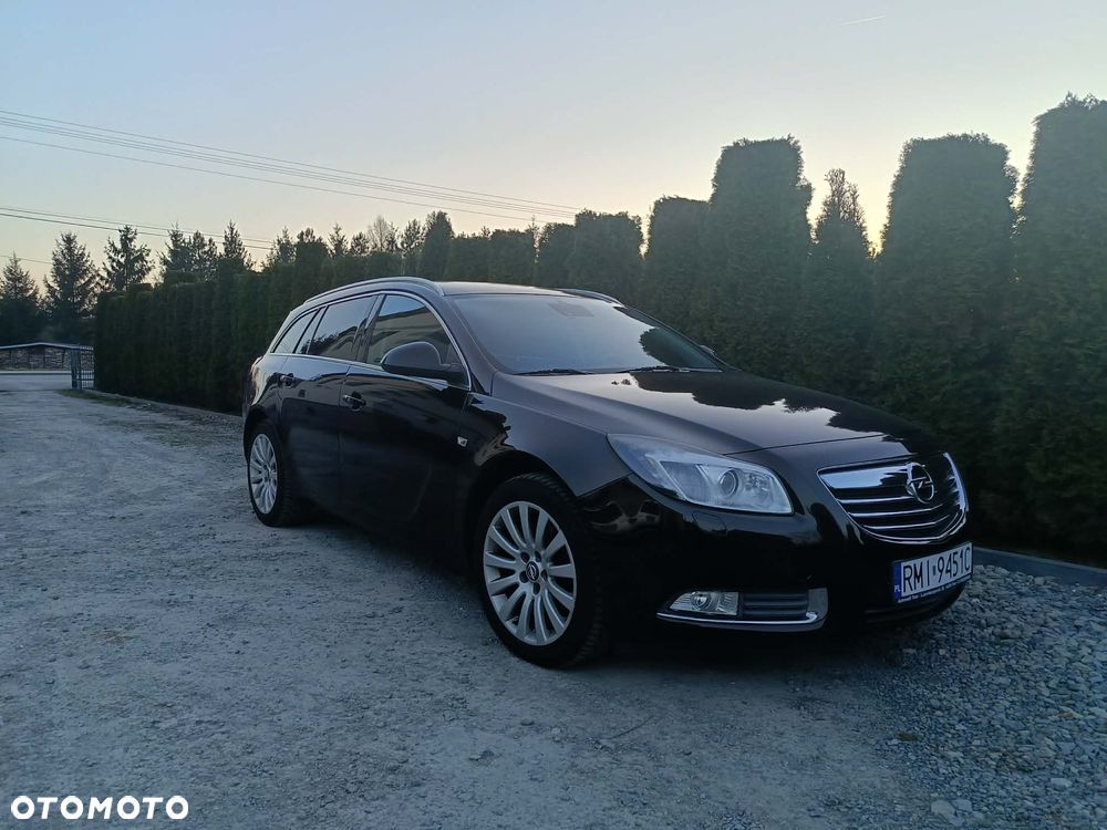 Opel Insignia - 1