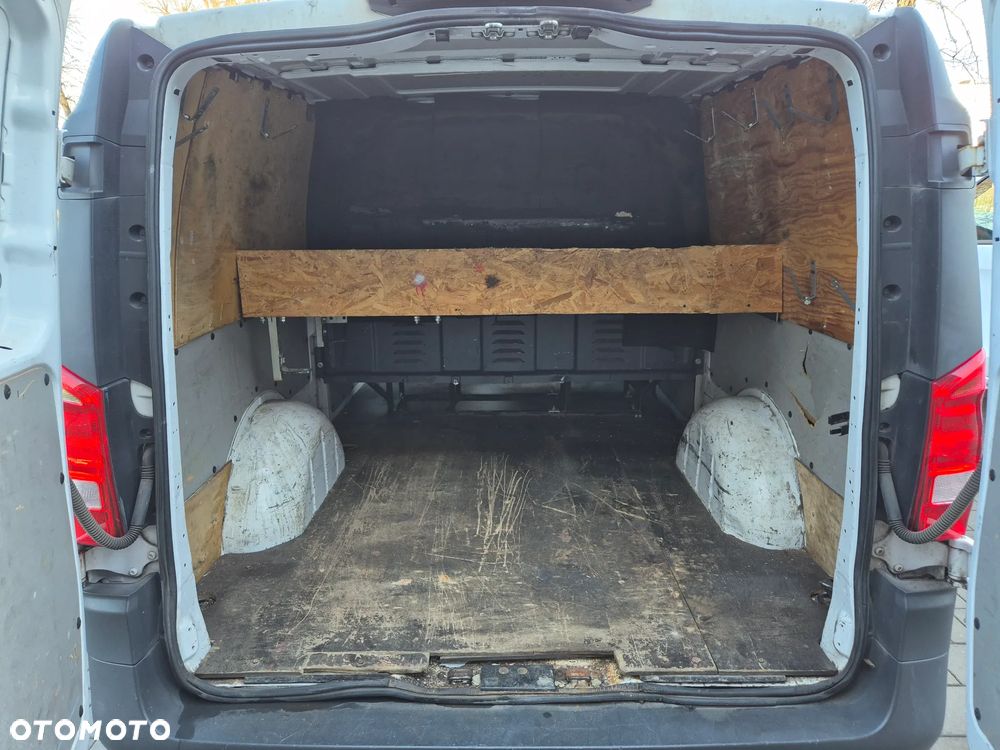 Mercedes-Benz VITO - 20