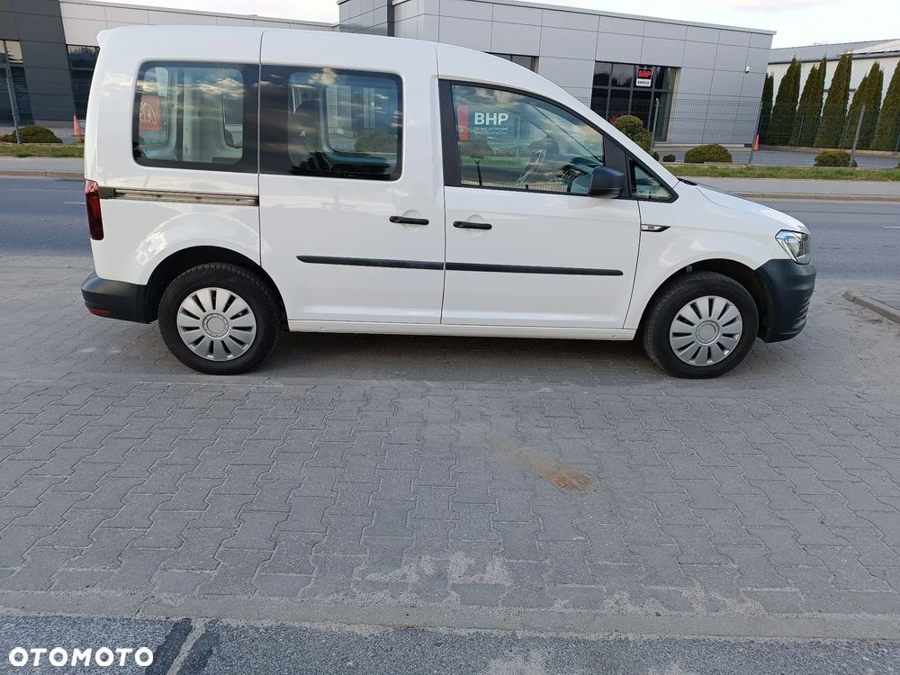 Volkswagen Caddy 2.0 TDI Comfortline - 4