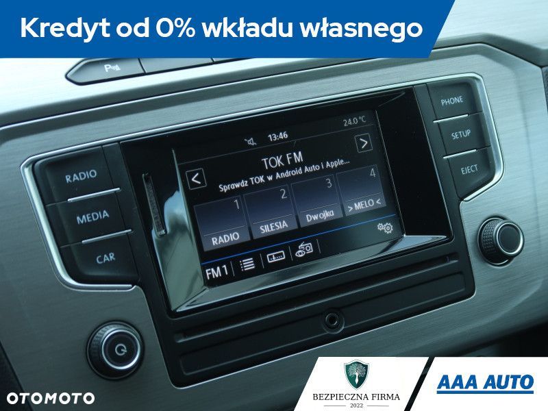 Volkswagen Passat - 13