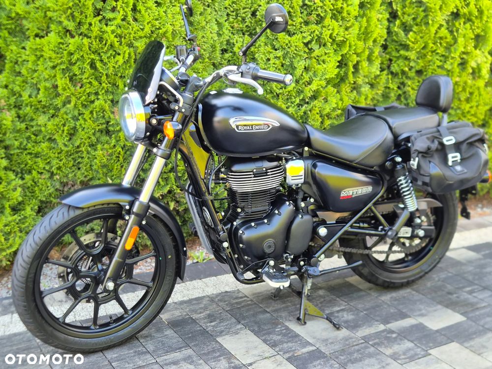 Royal Enfield Meteor - 4