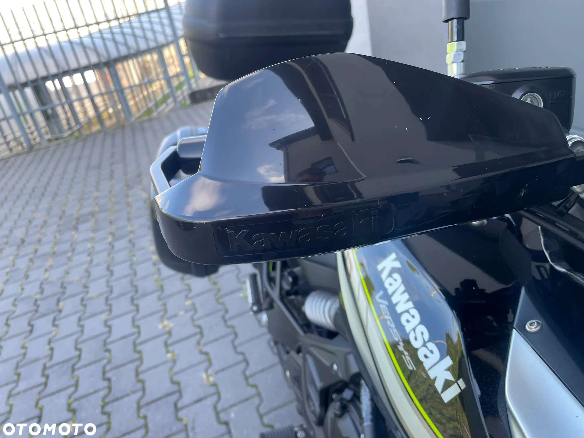 Kawasaki Versys 650 - 15