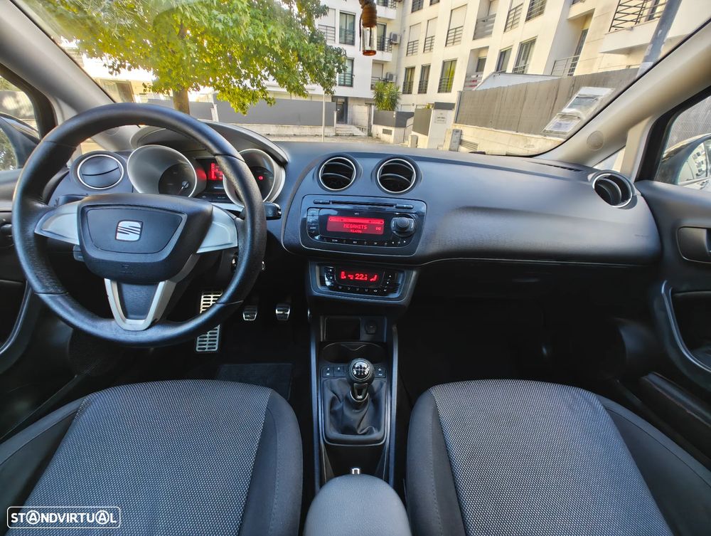 SEAT Ibiza 1.9 TDI Sport DPF - 16