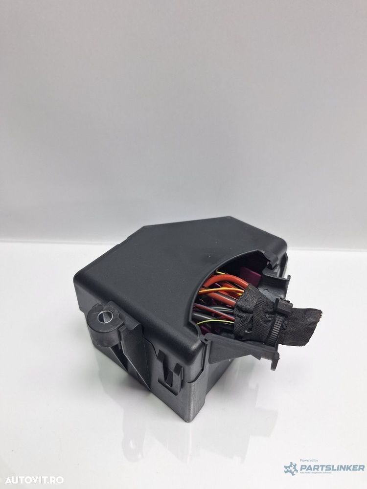 Panou sigurante VOLKSWAGEN PASSAT 3C2 2005 - 2010 TDI 16V BKP, CBAB 3C1941824 - 3