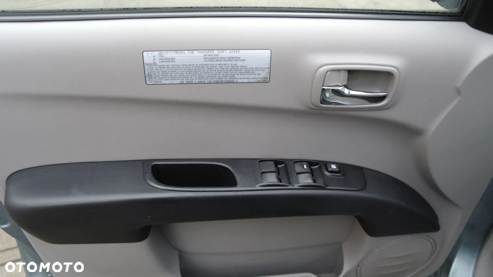 Mitsubishi L200 2.5 DID Invite AC - 13