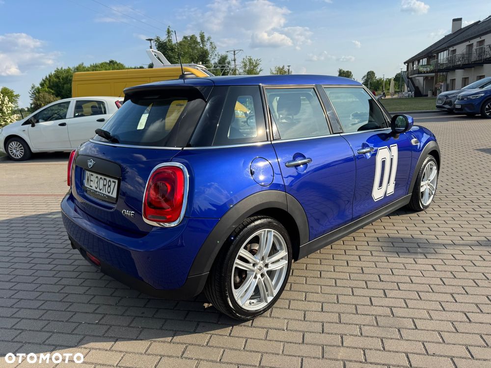 MINI ONE - 3