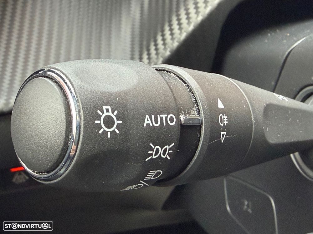 Peugeot e-208 50 kWh GT Pack - 41