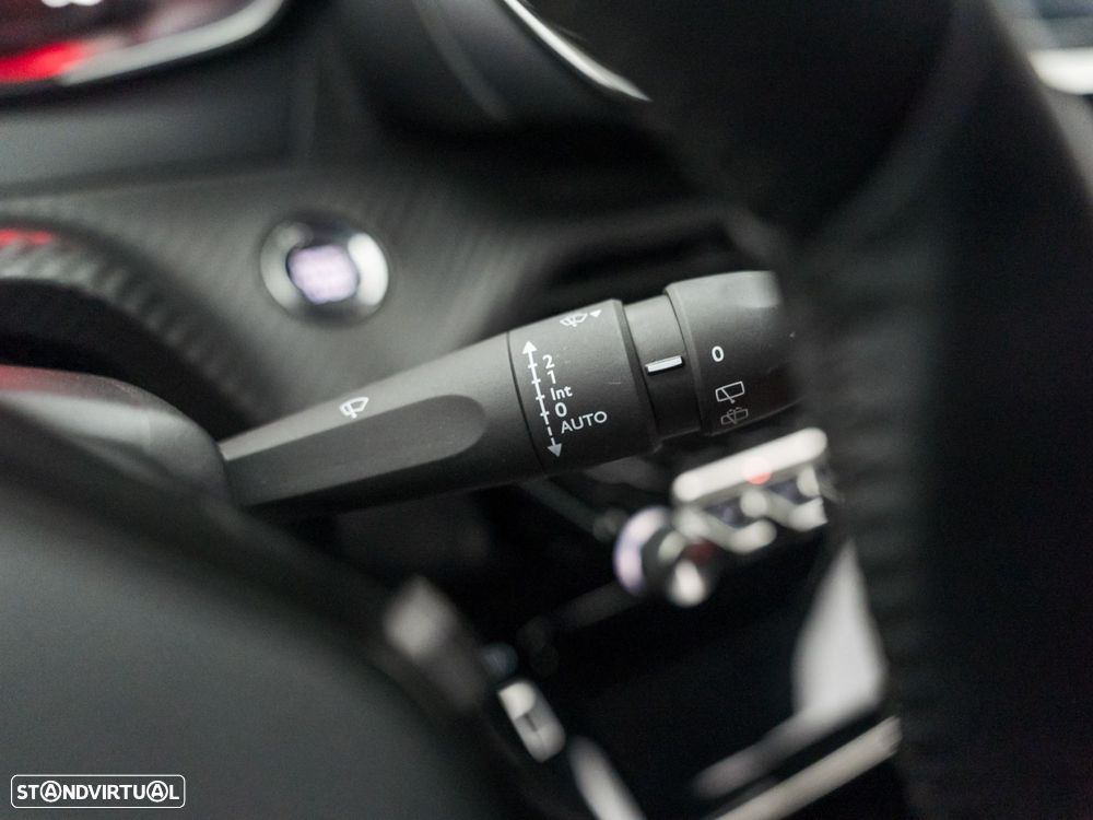 Peugeot 2008 1.5 BlueHDi Allure - 23