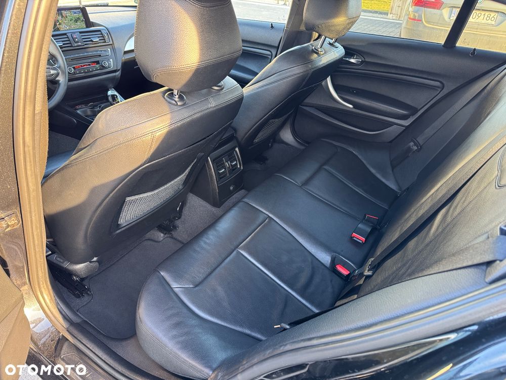 BMW Seria 1 120d Sport-Aut Sport Line - 27