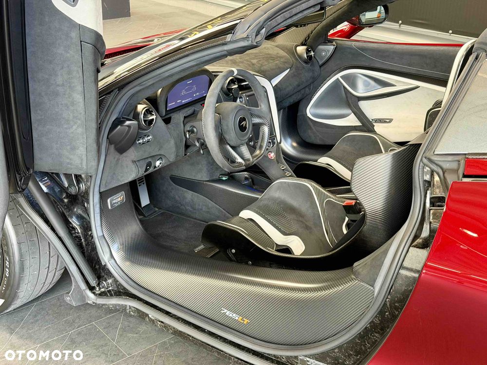 McLaren 765LT Spider - 14
