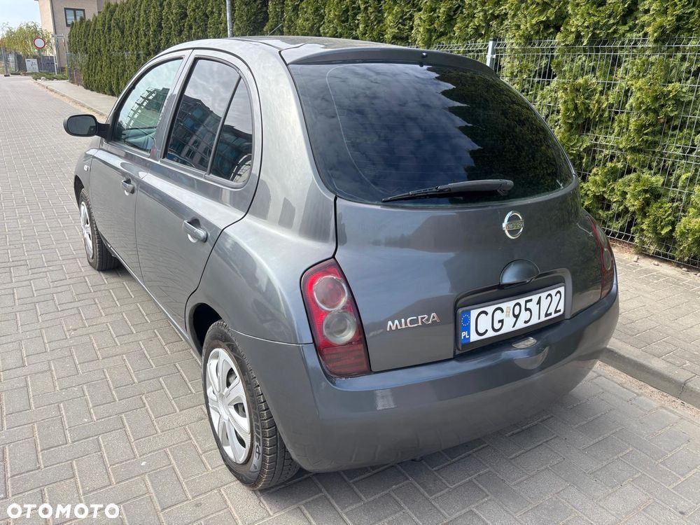 Nissan Micra 1.2 Visia + - 9