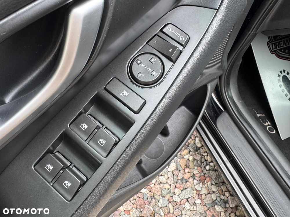 Hyundai i30 - 32