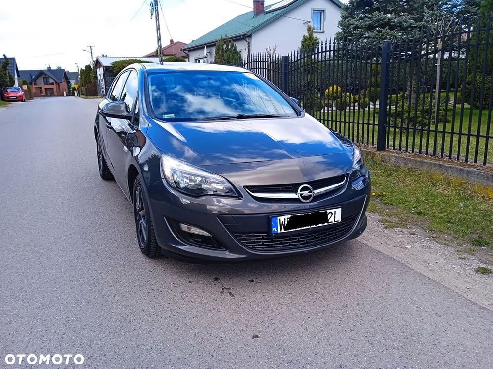 Opel Astra 1.4 T Enjoy - 19