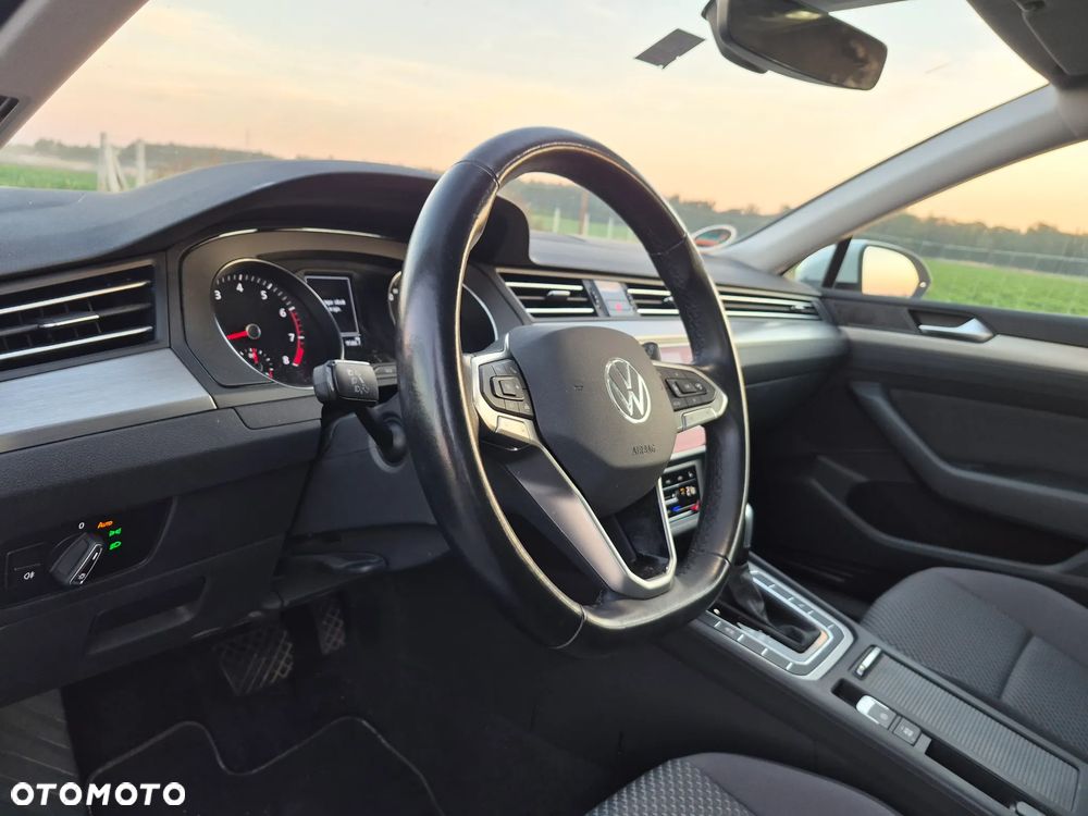 Volkswagen Passat 1.5 TSI ACT mHEV Style DSG - 17