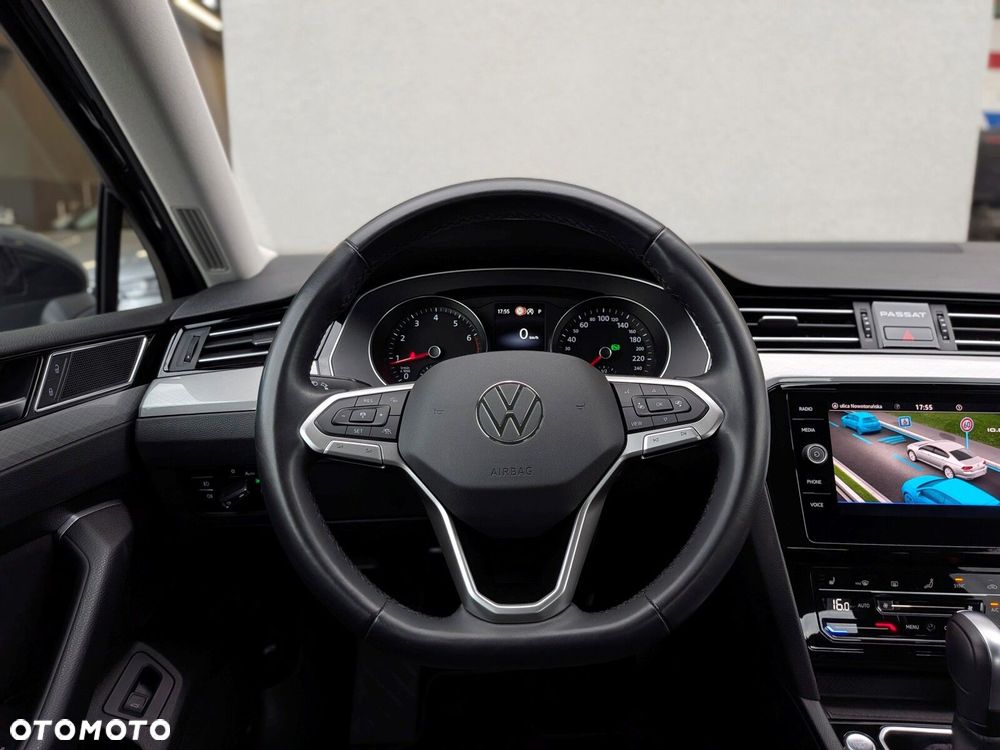 Volkswagen Passat 2.0 TSI Business DSG - 16