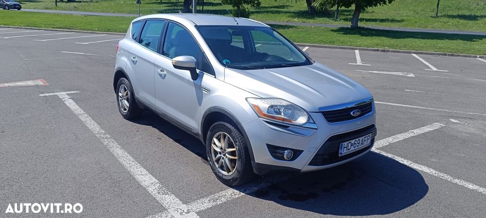 Ford Kuga 2.0 TDCi 4x4 Titanium - 2