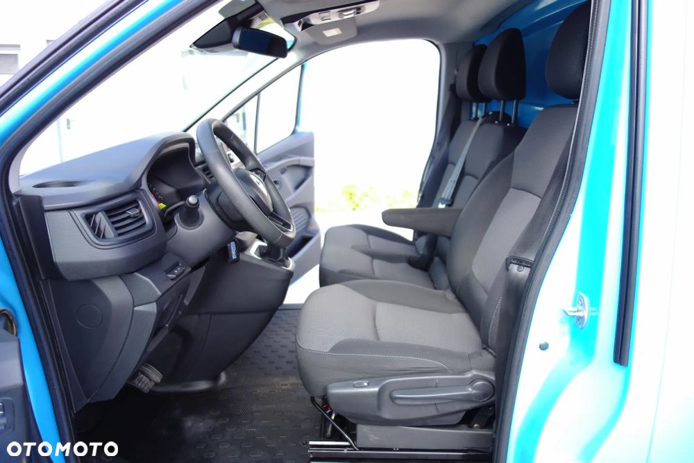 Renault Trafic Automat 2.0 DCI 150 KM Long Klima Kamera - 7