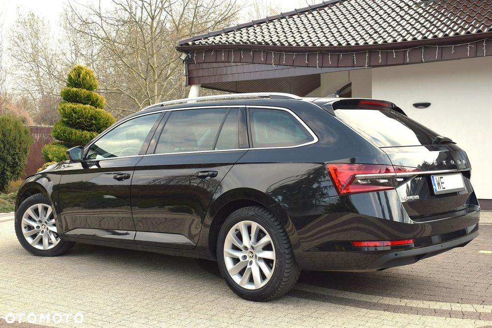 Skoda Superb 2.0 TDI SCR Style DSG - 17