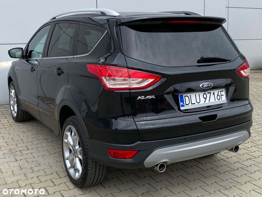 Ford Kuga 2.0 TDCi 4x4 Titanium - 4