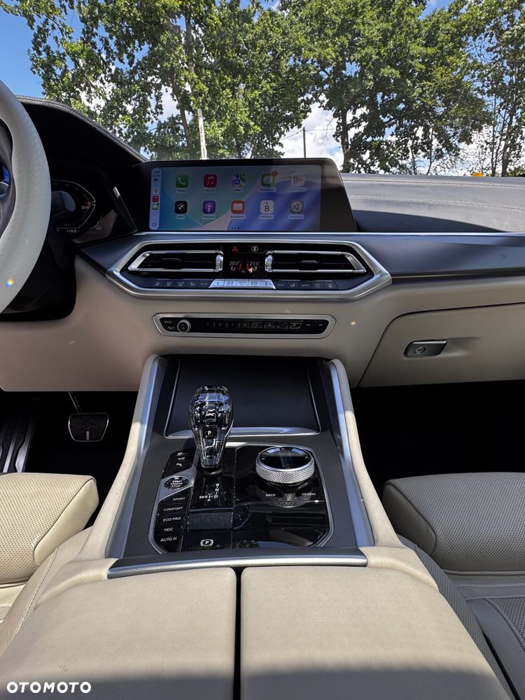 BMW X6 - 12