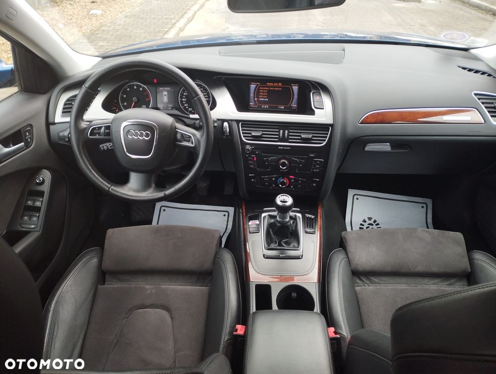 Audi A4 Avant 2.0 TFSI Attraction - 11