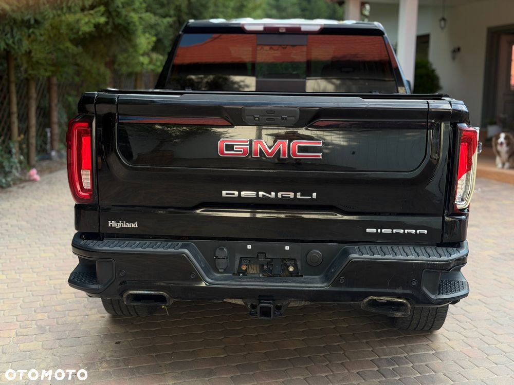 GMC Sierra - 8
