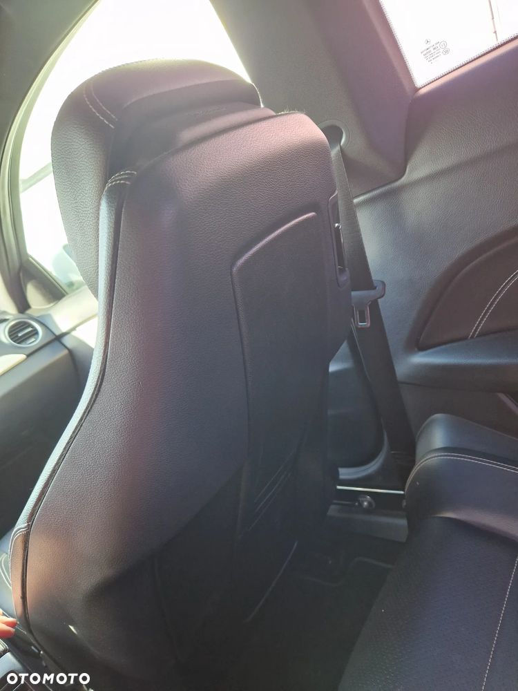 Mercedes-Benz Klasa C 250 CDI DPF Sport 7G-TRONIC - 12