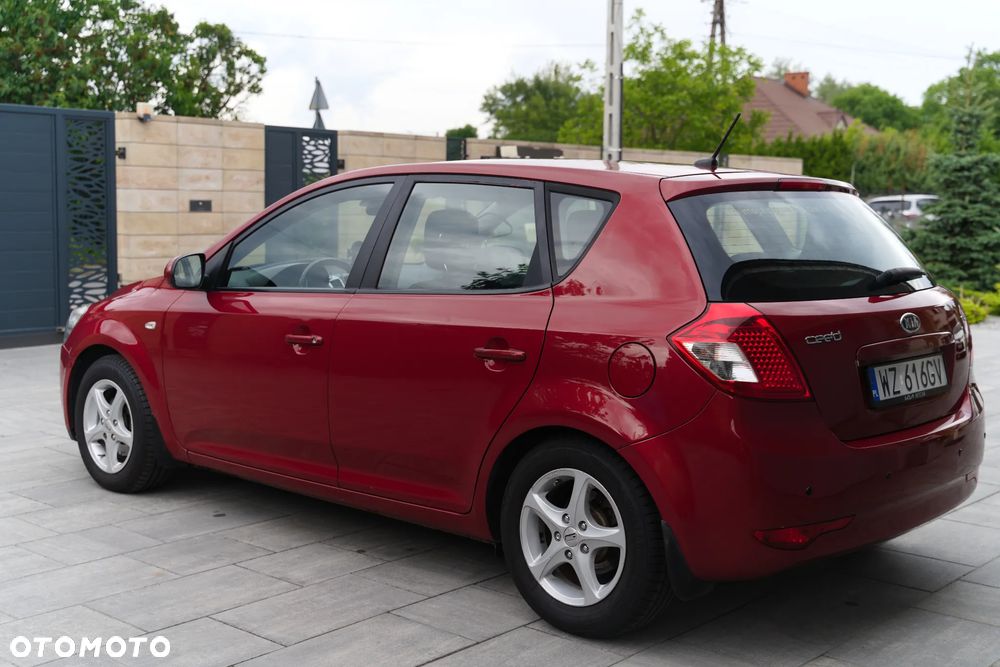 Kia Ceed 1.6 Crdi Comfort - 9
