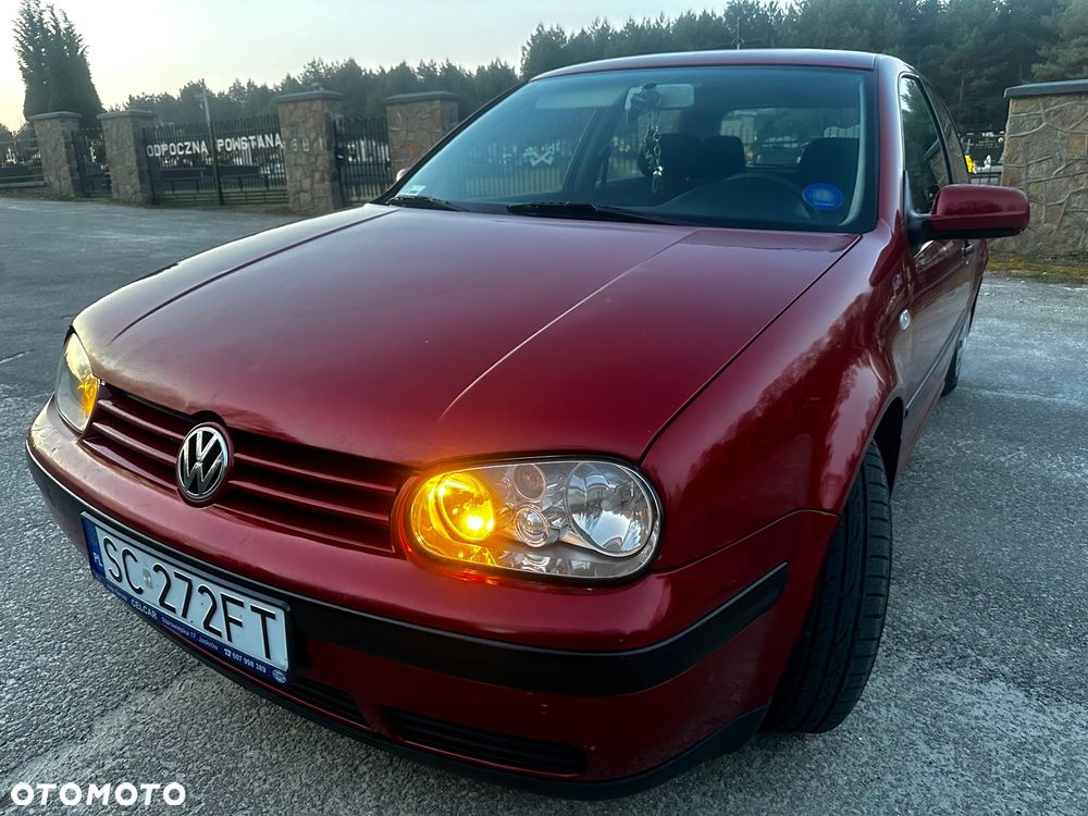 Volkswagen Golf 1.6 Basis - 3