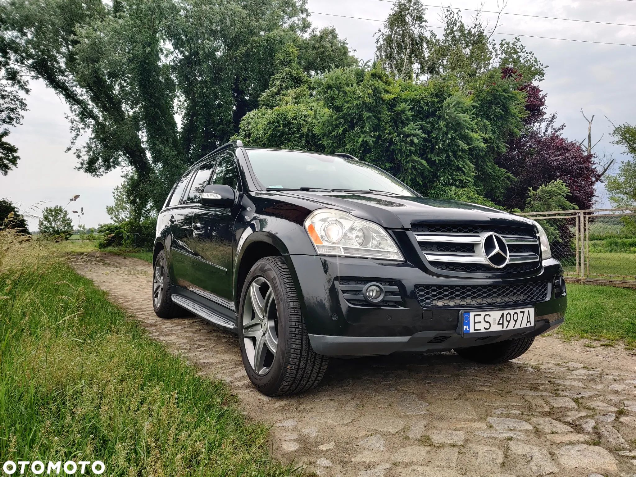 Mercedes-Benz GL 450 4Matic 7G-TRONIC - 1