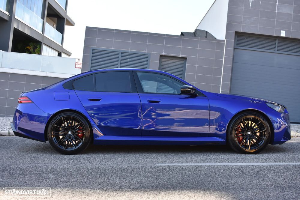 BMW M5 Standard - 12