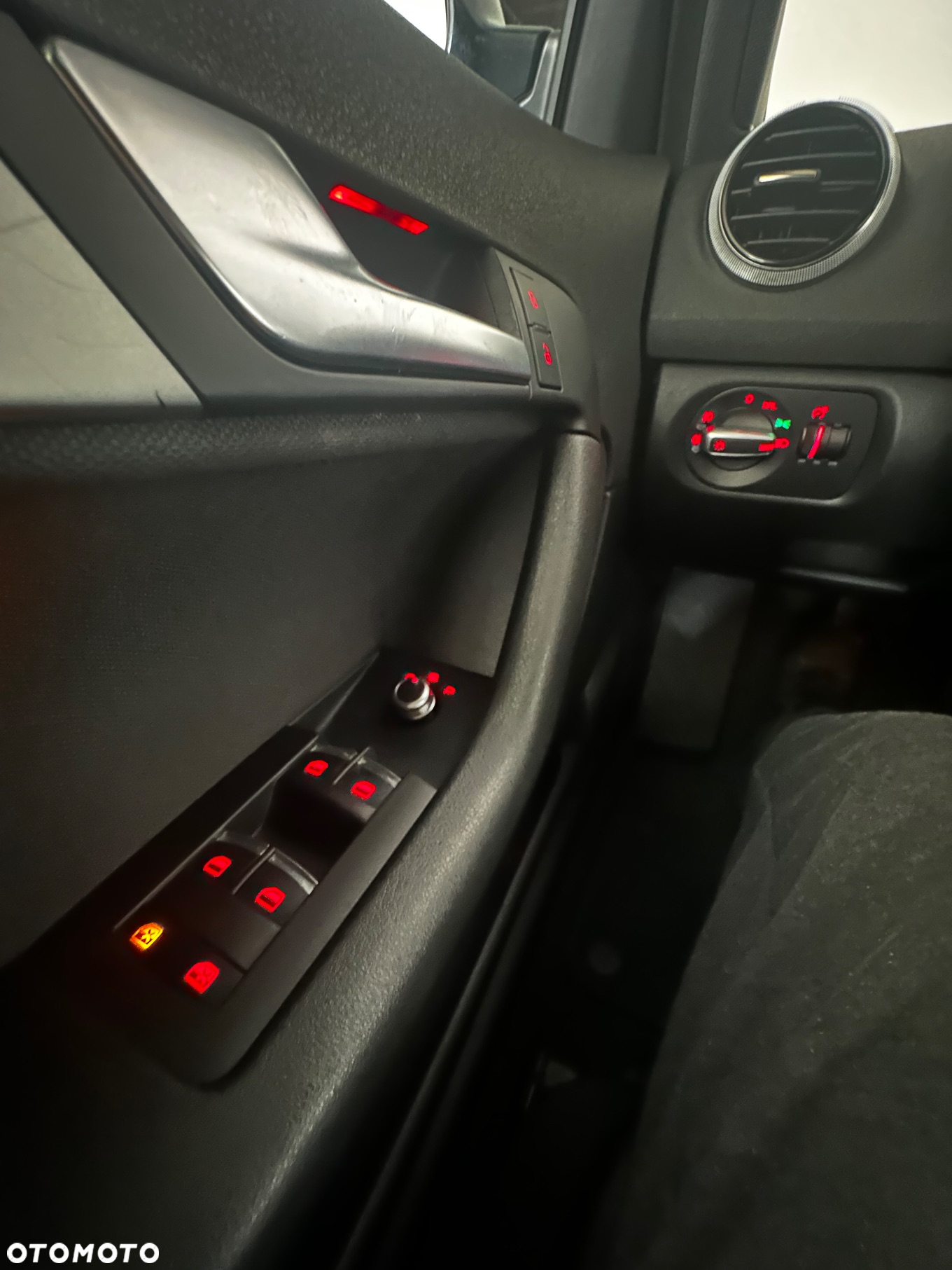 Audi A3 1.8 TFSI Ambiente - 6