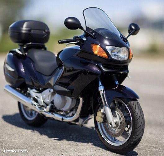 Honda Deauville NT 650 - 7