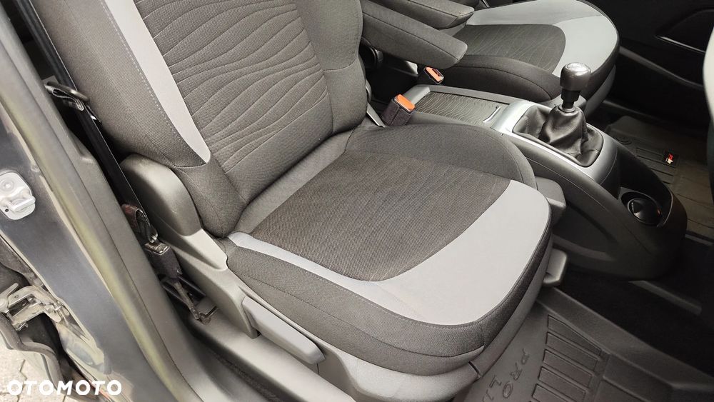 Citroën C4 Picasso 1.6 e-HDi Intensive - 31