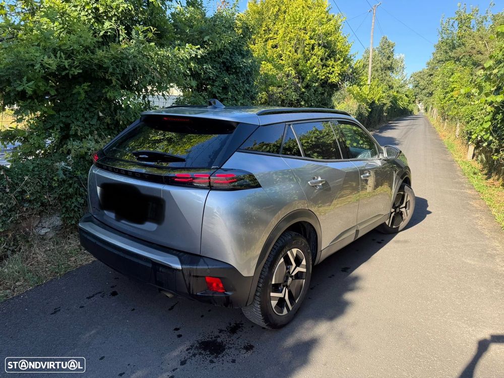 Peugeot 2008 1.2 PureTech Allure Pack - 2