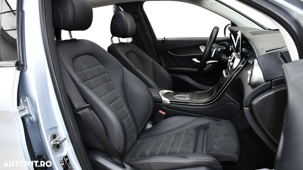 Mercedes-Benz GLC 300 de 4Matic 9G-TRONIC AMG Line - 10