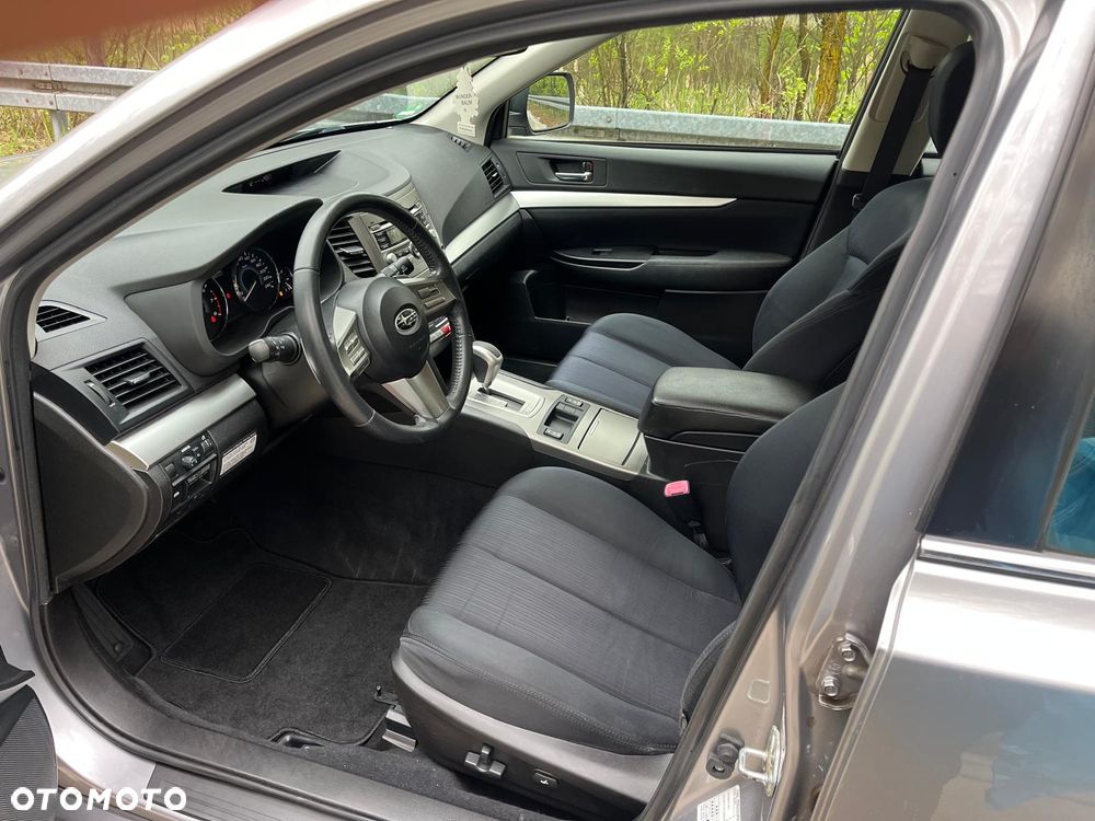 Subaru Legacy 2.5i Lineartronic Comfort - 8