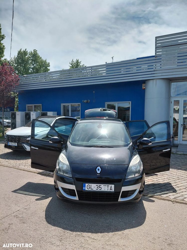 Renault Scenic - 22