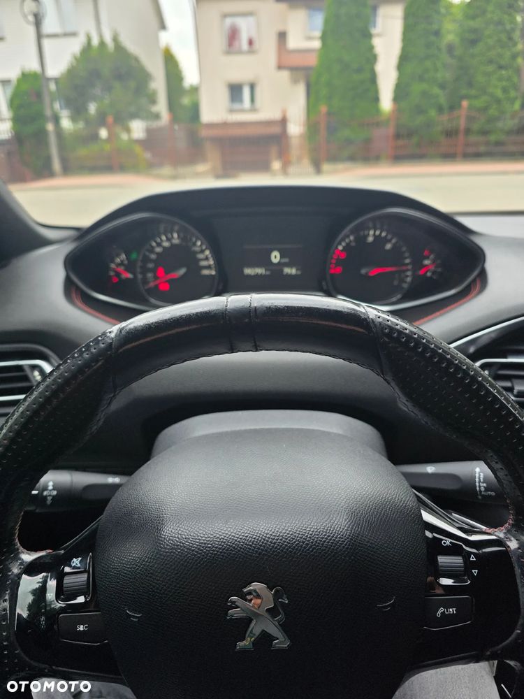 Peugeot 308 - 7