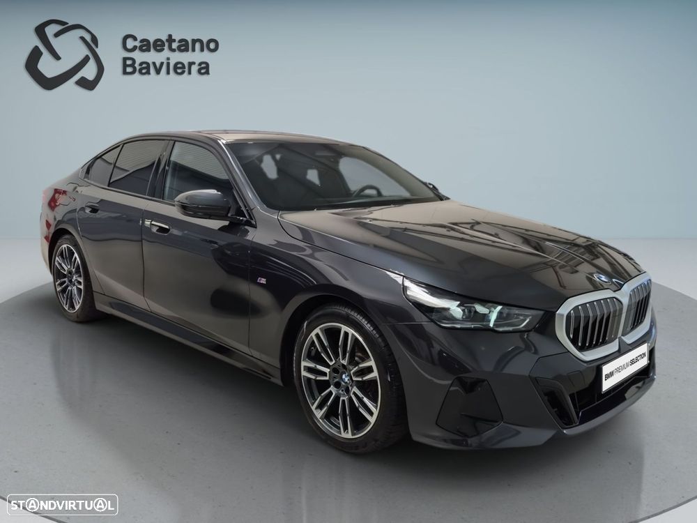 BMW 520 d Pack Desportivo M - 10