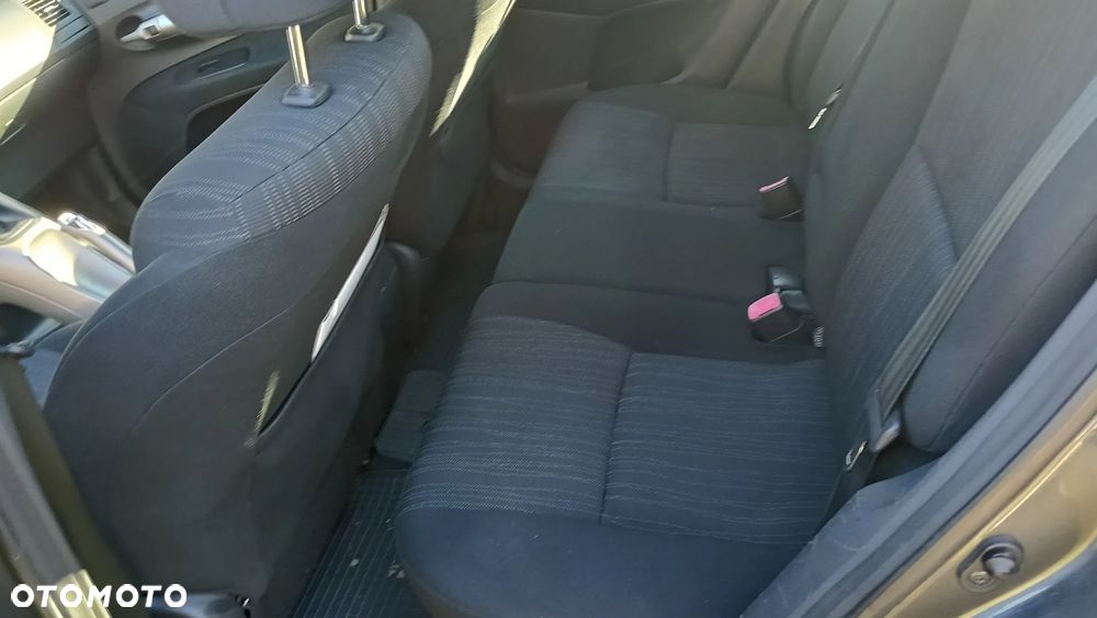 Toyota Auris 1.6 VVT-i Prestige - 16