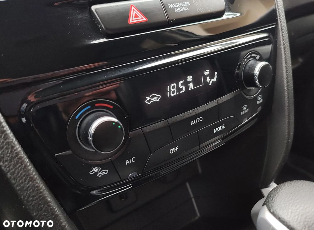 Suzuki Vitara - 17