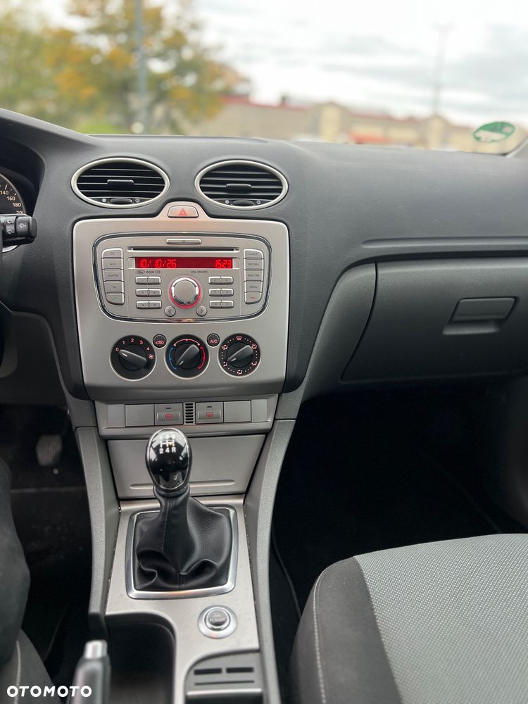 Ford Focus - 19
