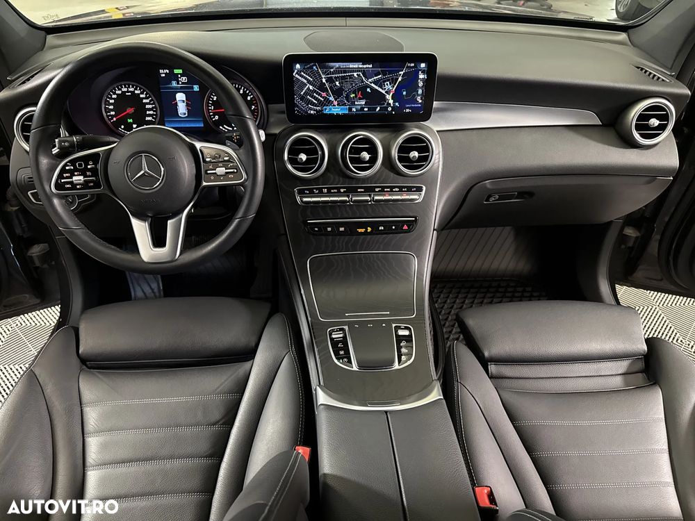 Mercedes-Benz GLC Coupe 200 4MATIC MHEV - 10